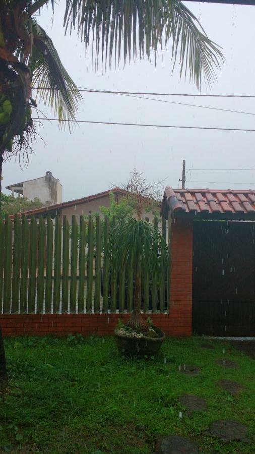Casa Com Piscina Itanhaem Villa Bagian luar foto